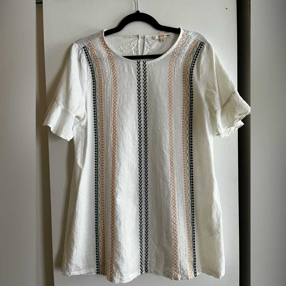 Size large boutique tunic